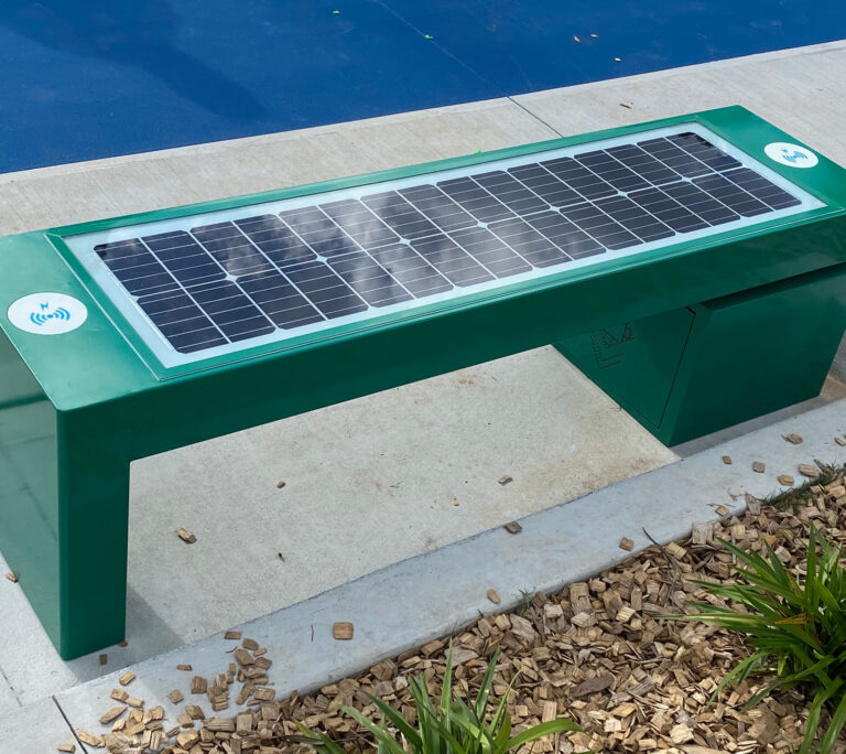 Solar-Bench-Seat-3